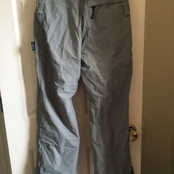 Columbia convert snow pants size small - Picture 4 of 12